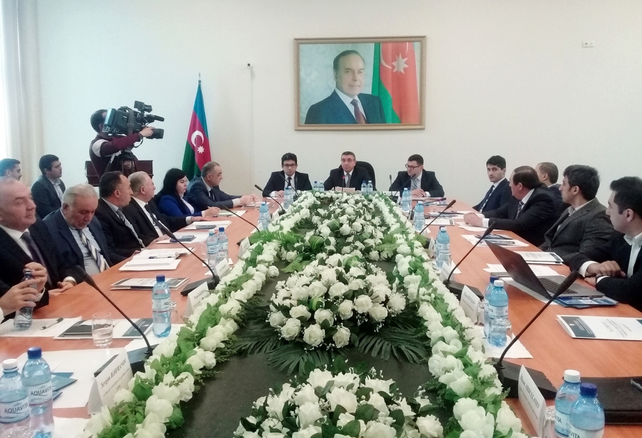 “İstehlakçı-sahibkar münasibətləri: qarşılıqlı hüquq və vəzifələr” mövzusunda “dəyirmi masa” keçirilib