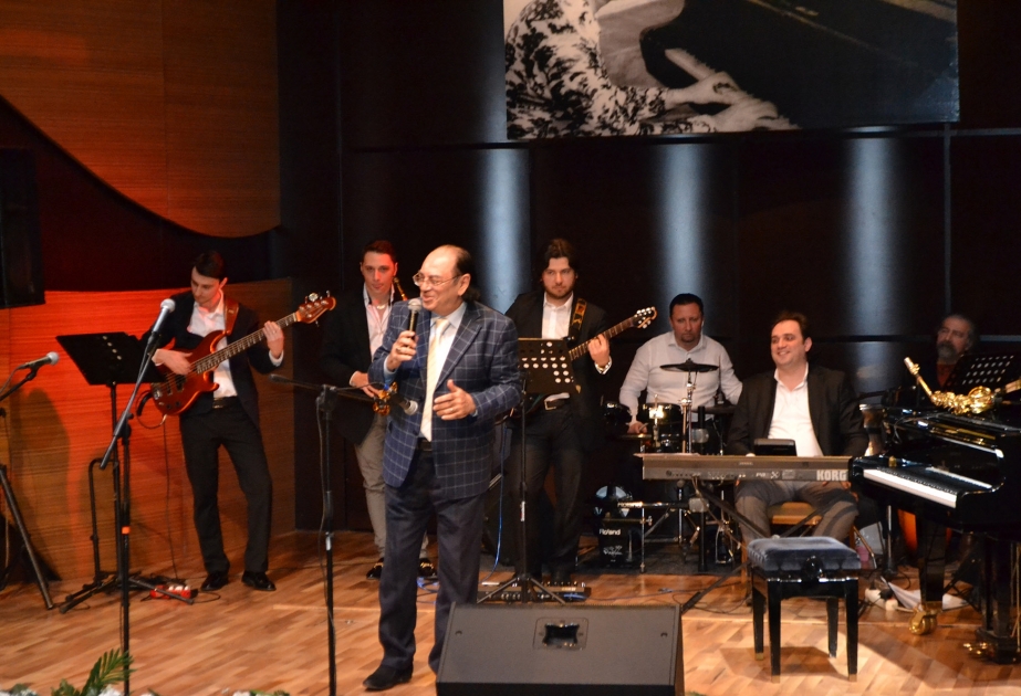 Vaqif Mustafazadənin xatirəsi anılıb