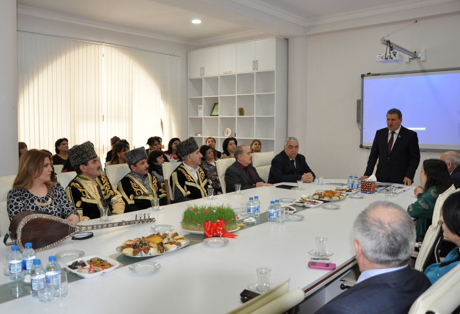 Ədəbiyyat İnstitutunda Novruz bayramı qeyd olunub