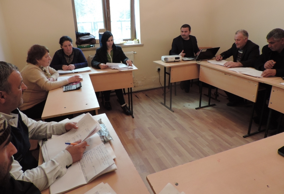 İşsiz vətəndaşların öz bizneslərini qurmaları üçün təlim keçirilir