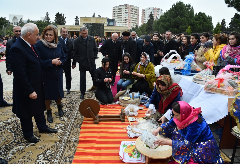 Sumqayıt Dövlət Universitetində Novruz bayramı sevinci