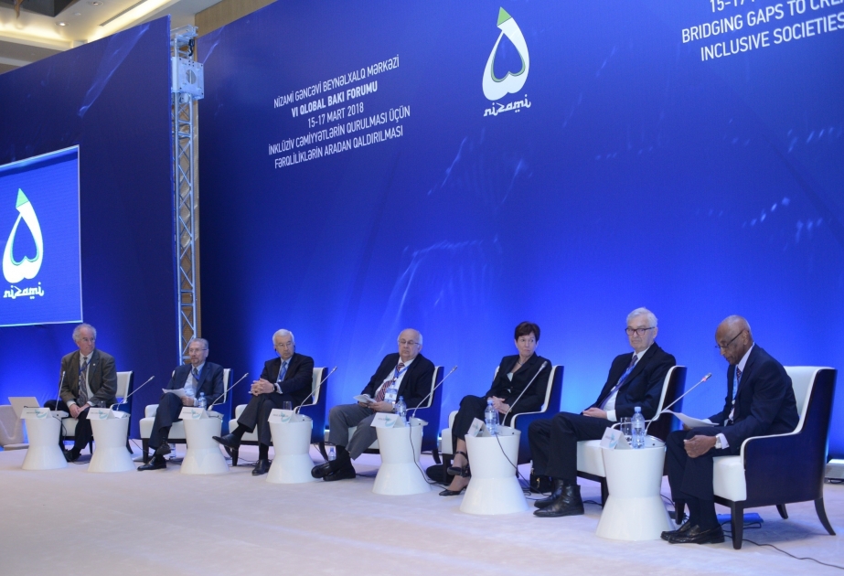Очередное панельное заседание в рамках Глобального форума посвящено теме «Наука и политика»