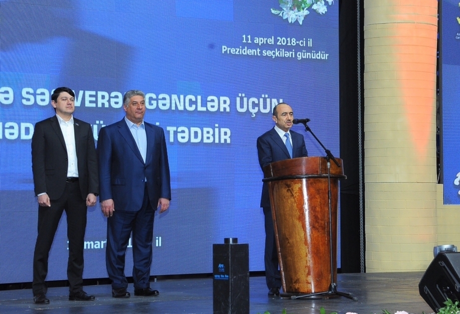 Seçkilərdə ilk dəfə səs verəcək gənclər üçün Novruz bayramı münasibətilə mədəni-kütləvi tədbir keçirilib VİDEO
