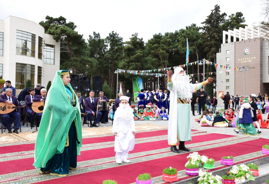 Naftalanda Novruz bayramı coşqusu