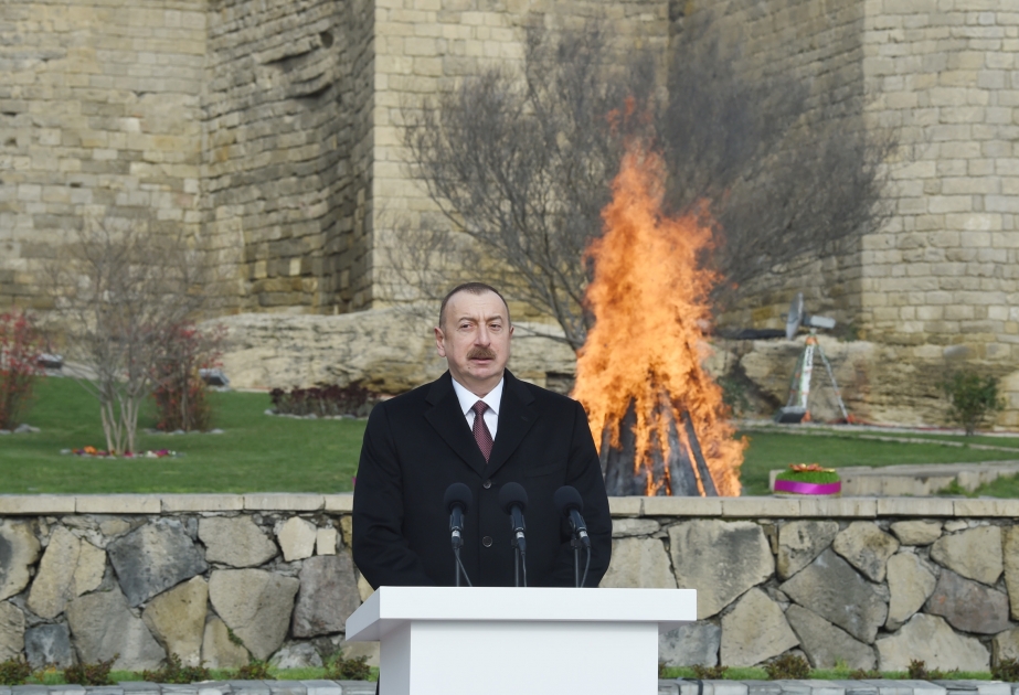 Prezident İlham Əliyev Novruz bayramı münasibətilə ümumxalq şənliyində iştirak edib YENİLƏNİB 3 VİDEO