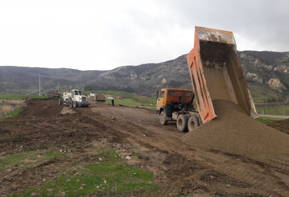 Qazaxın Damcılı bulağına gedən yol yenidən qurulur