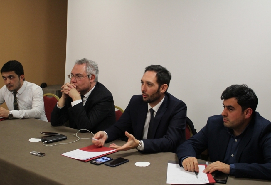 Romada azərbaycanlı tələbələrin İtaliya cəmiyyətinə inteqrasiyası layihəsi çərçivəsində növbəti görüş keçirilib VİDEO