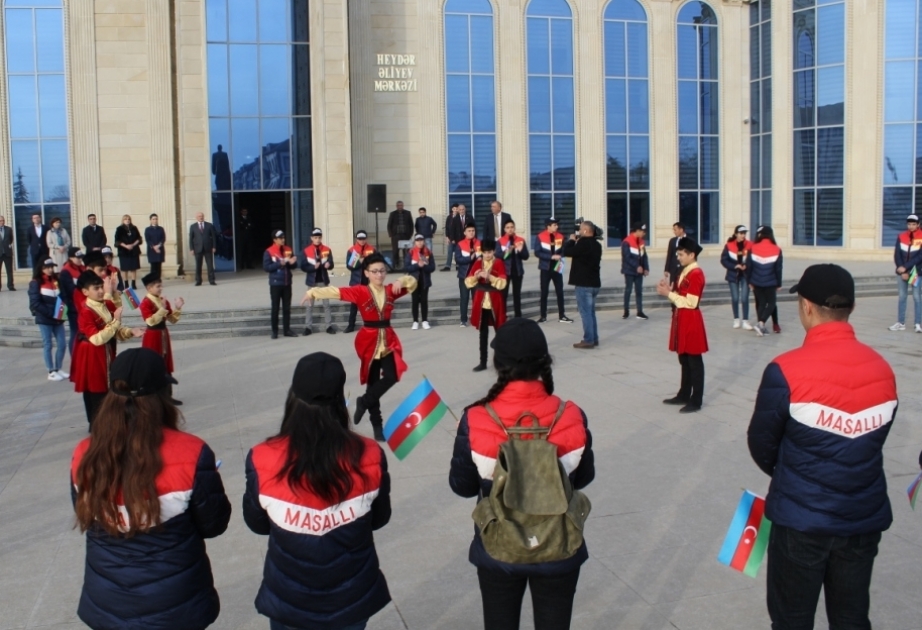 Masallı və Cəlilabad məktəbliləri şimal bölgəsinə yola düşüblər