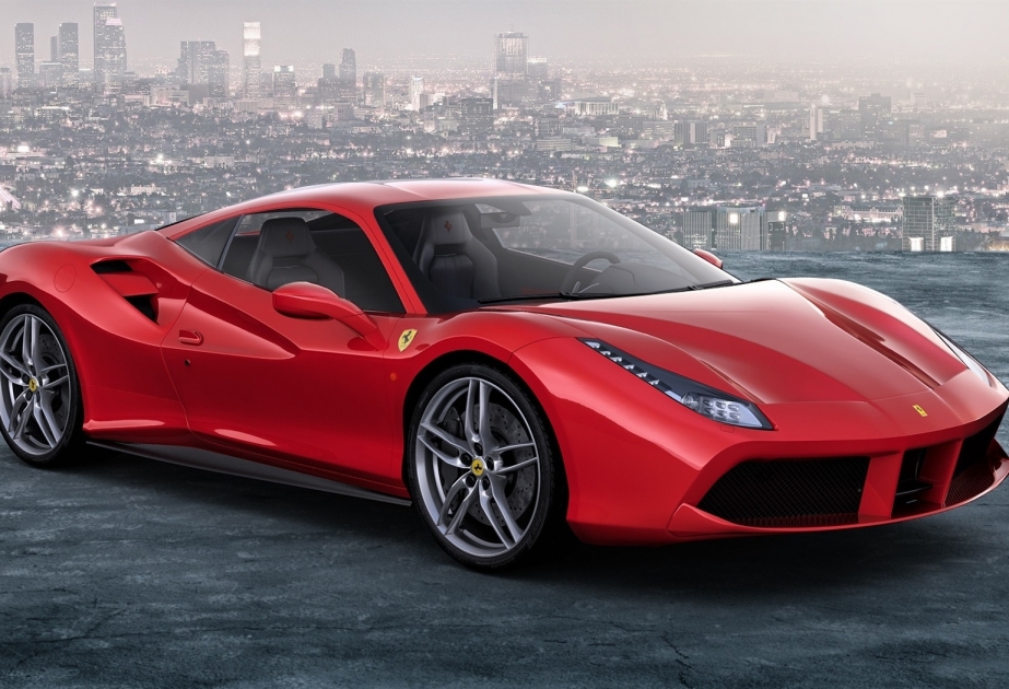 “Ferrari” 75 avtomobili geri çağırır
