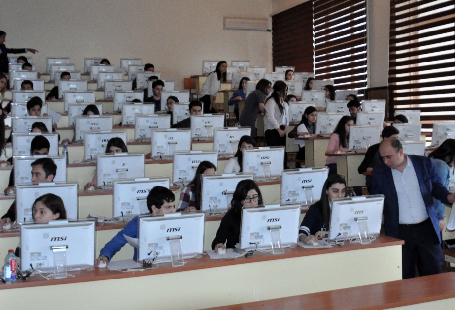 “SABAH” qrupları layihəsi çərçivəsində bilik yarışının birinci mərhələsinə 500-dən çox tələbə qatılıb