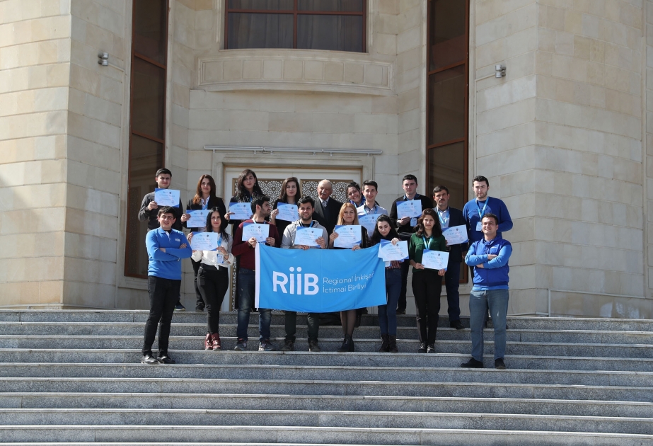 RİİB Gəncə-Qazax regionunda turizm bələdçiləri üçün təlimlər təşkil edib