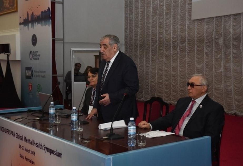 “Qeyri-infeksion xəstəliklər və qlobal psixi sağlamlıq” mövzusunda simpozium keçirilib