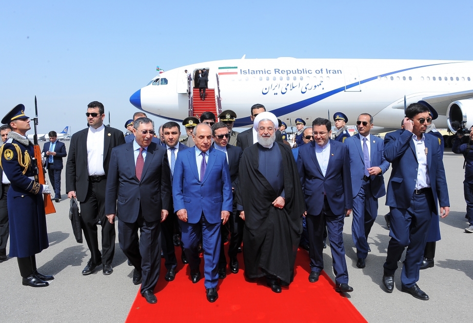 İran Prezidenti Həsən Ruhani Azərbaycana rəsmi səfərə gəlib