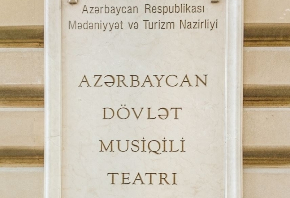 Musiqili Teatr aprel repertuarını açıqlayıb