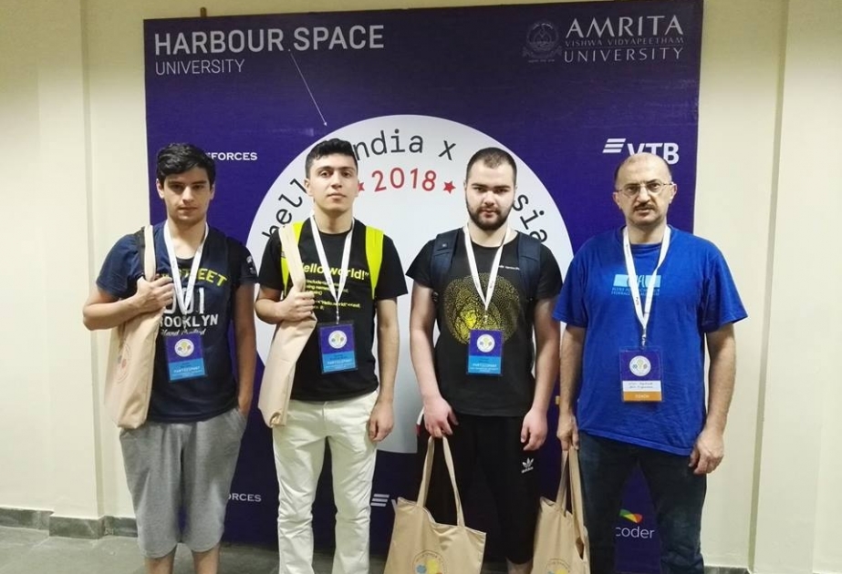 Bakı Mühəndislik Universitetinin komandası Hindistanda təlimlərdə iştirak edir