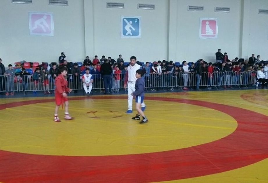 Sambo üzrə Bakı birinciliyinin qalibləri müəyyənləşib