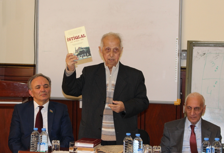 BDU-da “Azərbaycan jurnalistikasında tarixi ənənə və müasir meyillər” mövzusunda müzakirələr aparılıb