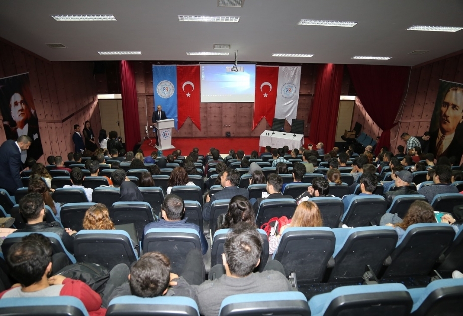 Alanyada Azərbaycan Xalq Cümhuriyyətinin Türkiyə ilə əlaqələrindən bəhs olunub