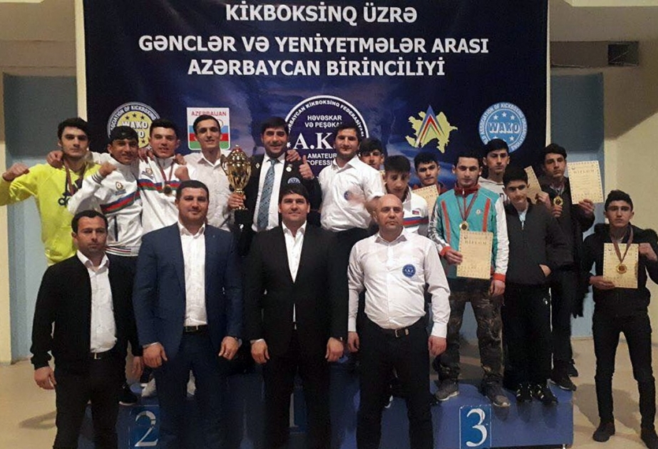 “Neftçi İdman Klubu”nun kikboksçuları ölkə birinciliyində 12 medal qazanıblar
