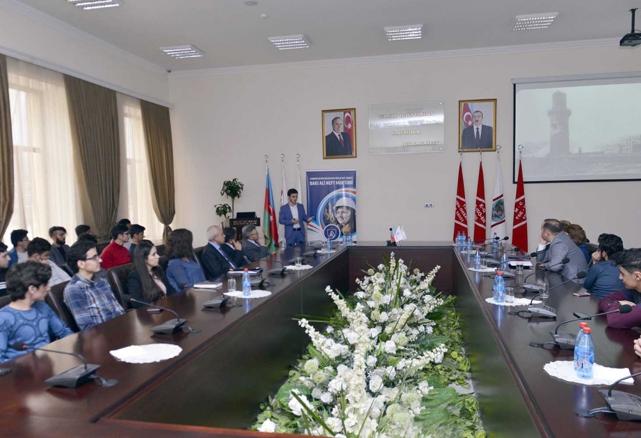 Bakı Ali Neft Məktəbində 31 mart soyqırımı ilə bağlı tədbir keçirilib