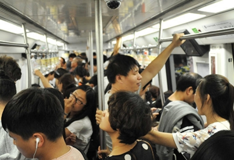Şanxayda ilk dəfə olaraq tam avtomatik metro xətti istifadəyə verilib