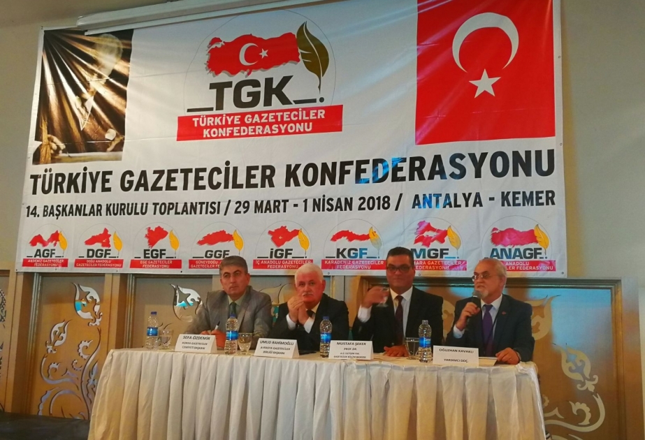 BAMF-ın prezidenti Türkiyə Jurnalistləri Konfederasiyası İdarə Heyətinin toplantısında iştirak edib