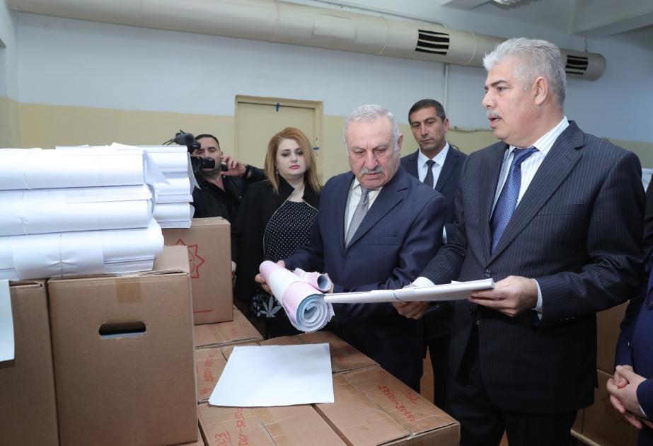 Prezident seçkiləri ilə əlaqədar seçki bülletenlərinin paylanmasına başlanılıb