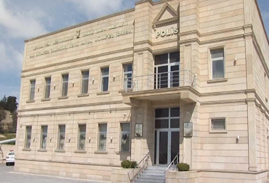 Qadının mobil telefonunu soyğunçuluq yolu ilə alan şəxs zərərsizləşdirib VİDEO