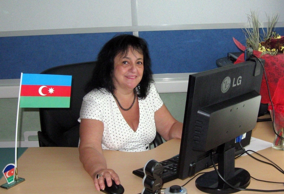Женщина-ученый, имеющая заслуги в успехах азербайджанского образования