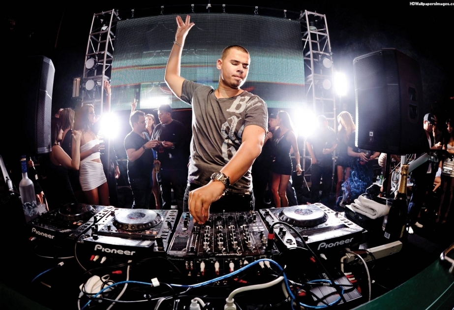 Вечеринка с легендарным диджеем Afrojack состоится в Гран-при Азербайджана Формулы 1