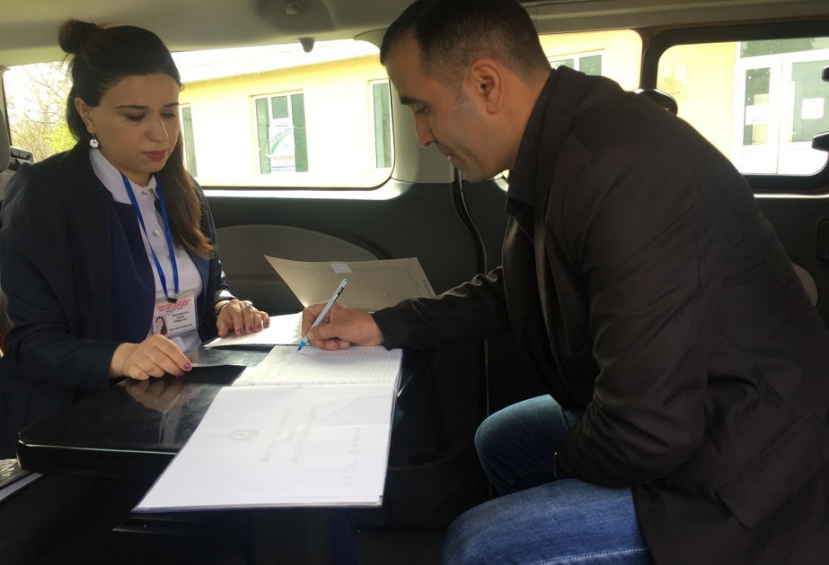 Oğuz rayonunun 4 kəndinin 200 sakininə birbaşa öz ünvanlarında qeydiyyat xidmətləri göstərilib