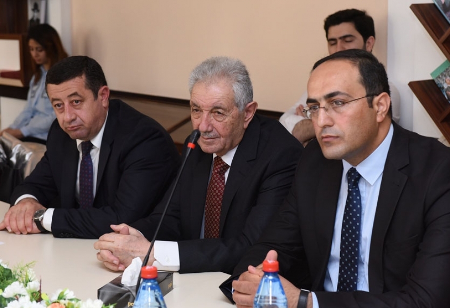 Dillər Universitetində tədbir: “Aprel döyüşləri: səbəb və nəticələri”
