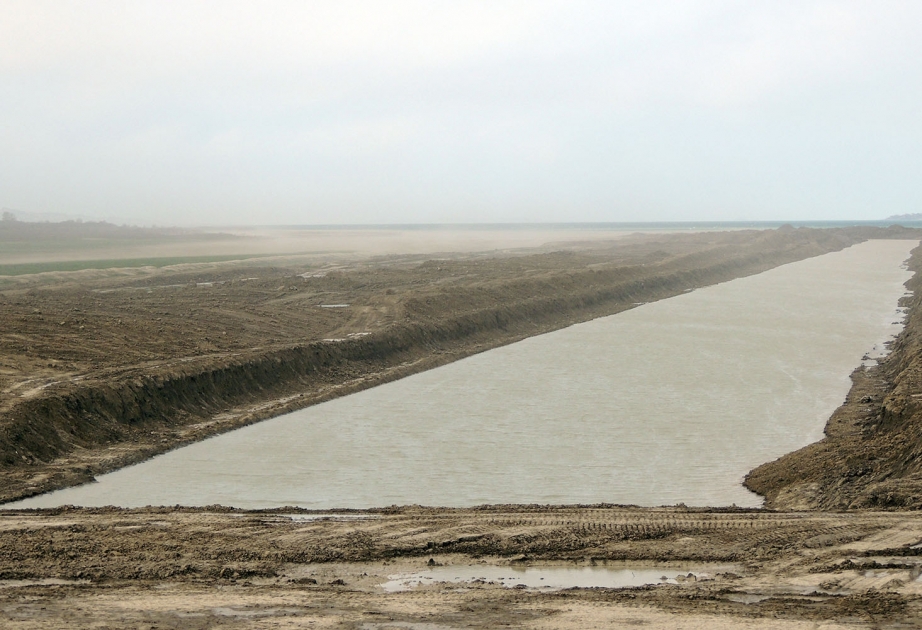 Kür-Araz ovalığında 125 min hektar sahə suvarma suyu ilə təmin ediləcək