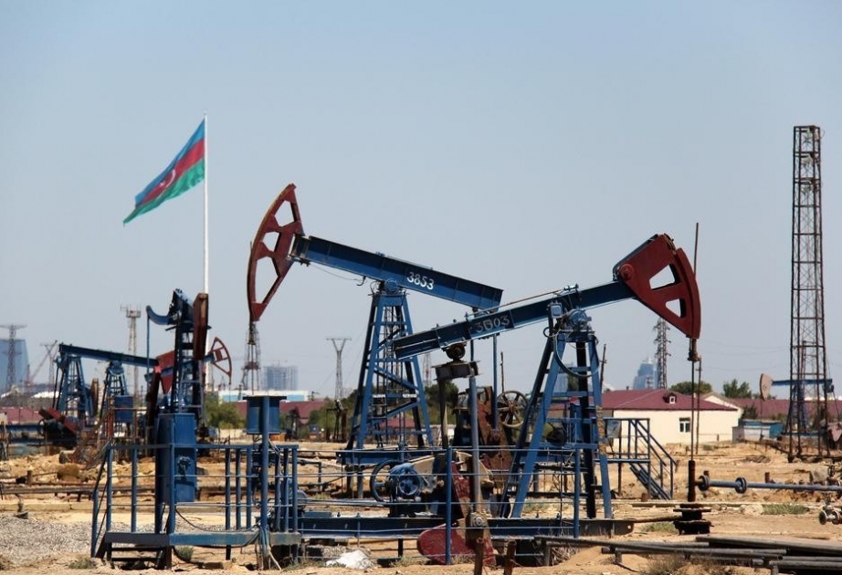 Dünya birjalarında neftin qiyməti