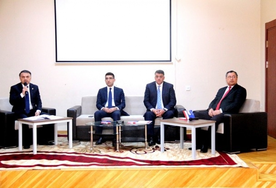 Yasamal rayonunda ilk dəfə səs verəcək gənclərlə görüş keçirilib