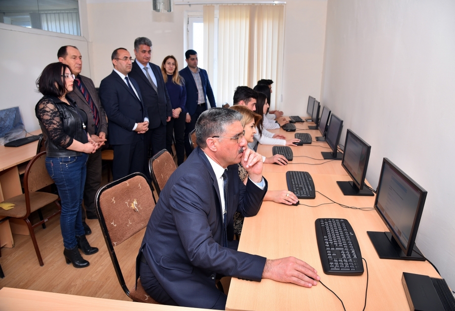 Sumqayıt Dövlət Universitetinin tələbələri arasında sorğu aparılıb