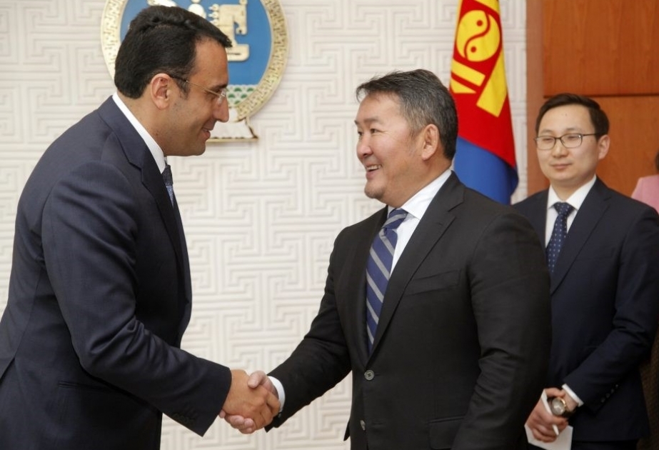 Azərbaycan səfiri etimadnaməsini Monqolustan Prezidentinə təqdim edib