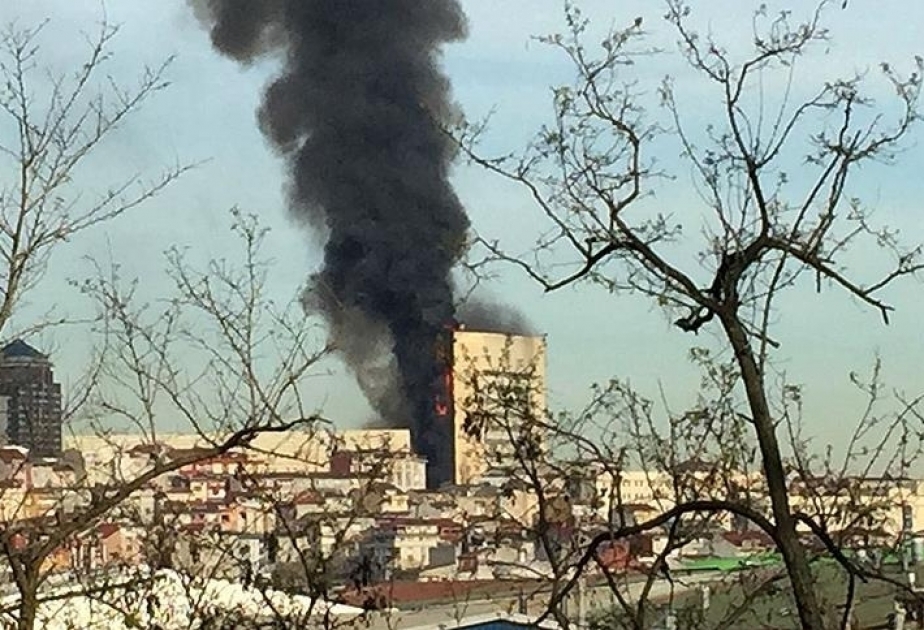 İstanbulda xəstəxanada güclü yanğın baş verib