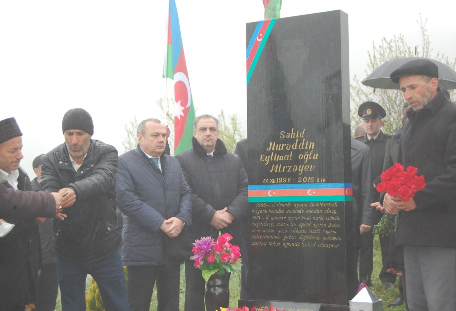 Yardımlıda Aprel şəhidi Nurəddin Mirzəyevin xatirəsi ehtiramla anılıb