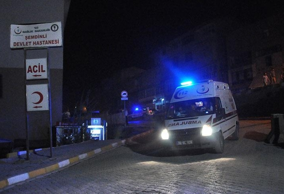 Türkiyədə təhlükəsizlik əməkdaşlarını daşıyan avtomobil qəzaya uğrayıb