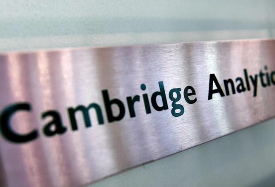 “Cambridge Analytica” şirkəti 200 mindən çox “Facebook” istifadəçisinin şəxsi məlumatlarını əldə etməkdə şübhəli bilinir