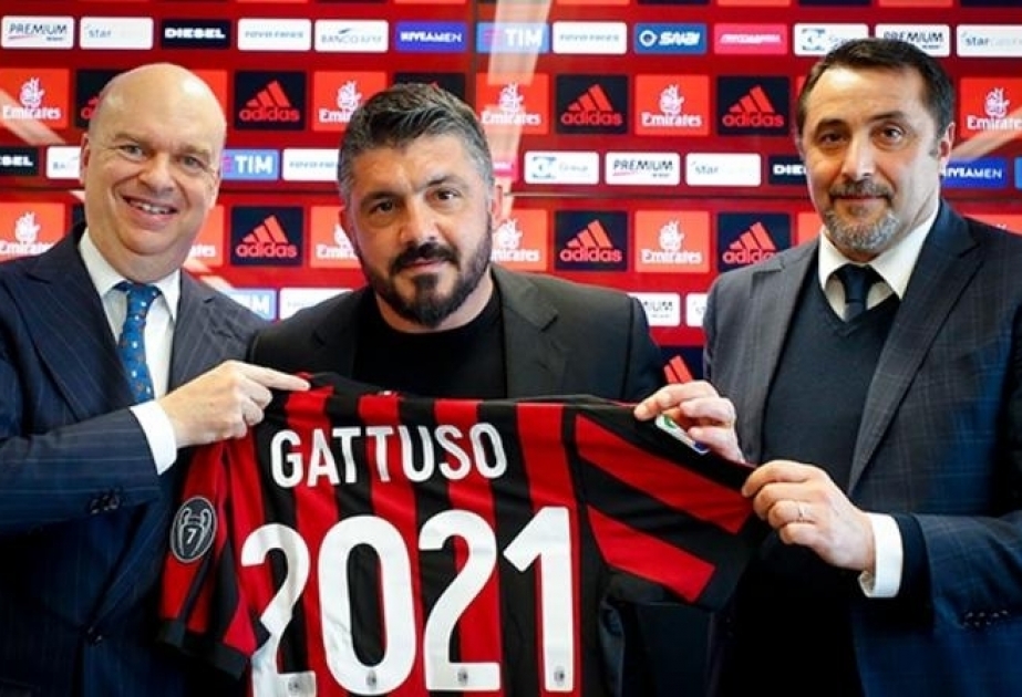 “Milan” klubu baş məşqçisi ilə müqavilənin müddətini uzadıb