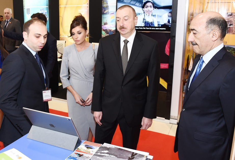 Le président Ilham Aliyev a visité la 17e édition du Salon international du tourisme et des voyages d’Azerbaïdjan VIDEO
