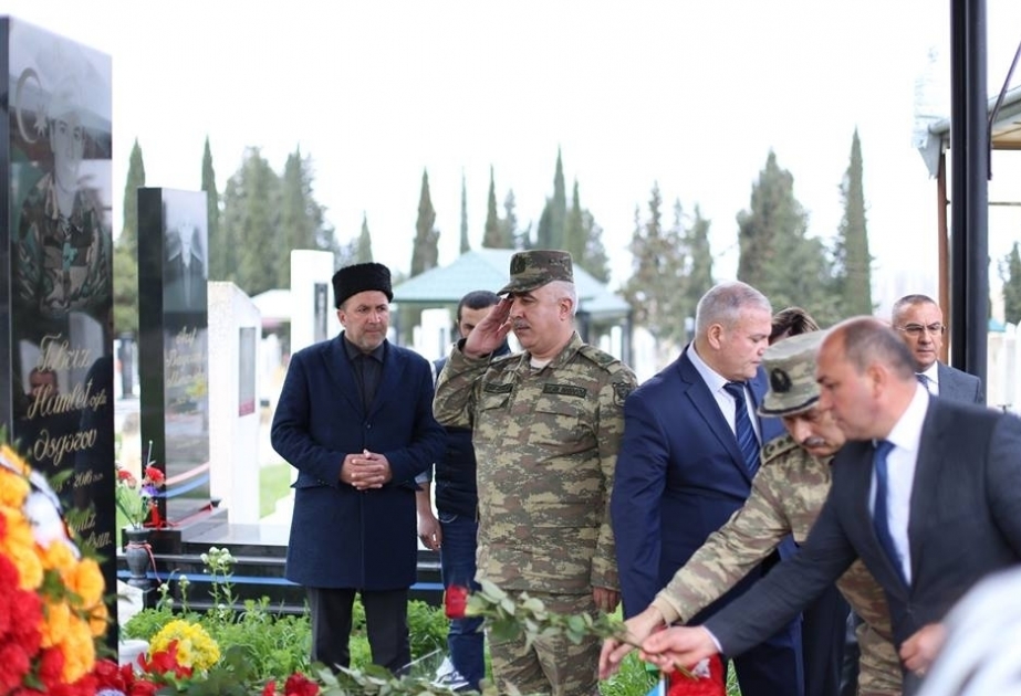 Şəmkirdə Aprel şəhidlərinin xatirəsi anılıb