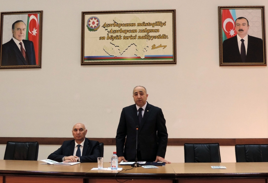Bölgələrdə pambıqçılıqla bağlı müşavirələr keçirilib