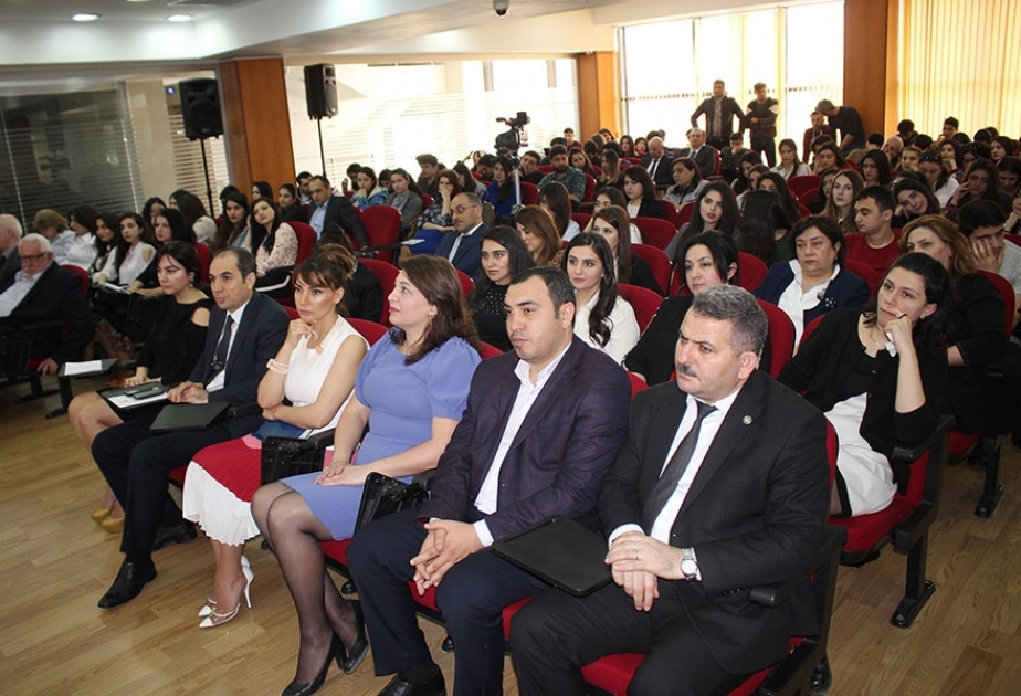 Cümhuriyyət ideologiyası kontekstində filoloji fikrin keçdiyi yol və uğurları müzakirə edilib