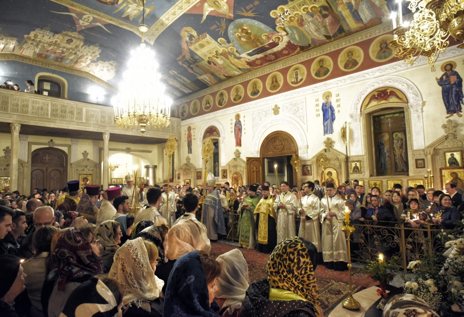 Православные в Баку отмечают Пасху