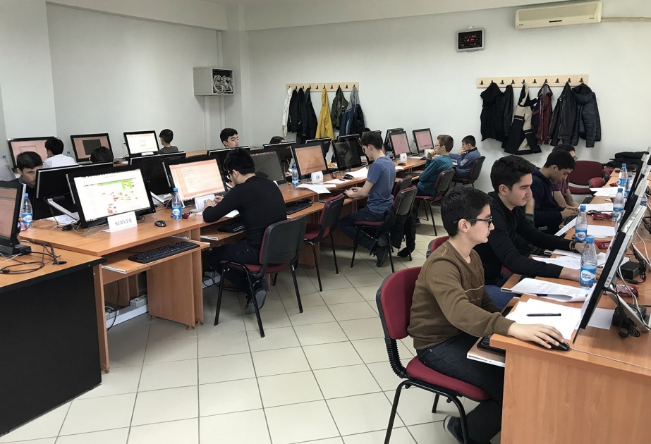 Bakı Mühəndislik Universitetində Respublika fənn olimpiadasının informatika üzrə yarımfinal turu keçirilib