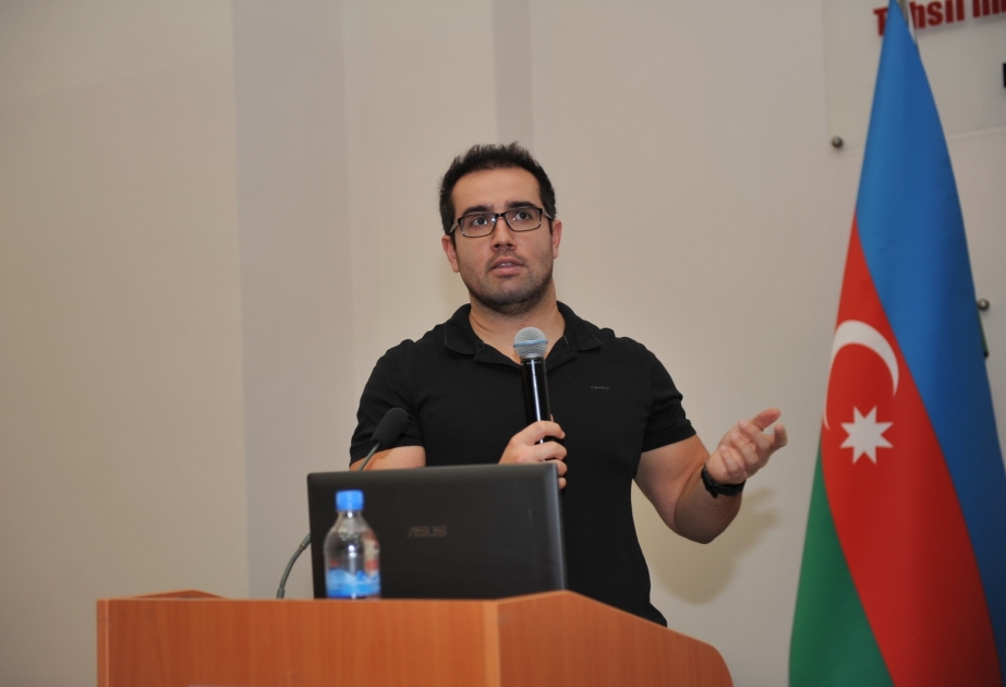 NASA–da işləmiş həmyerlimiz Bakı Mühəndislik Universitetinin tələbələri ilə görüşüb