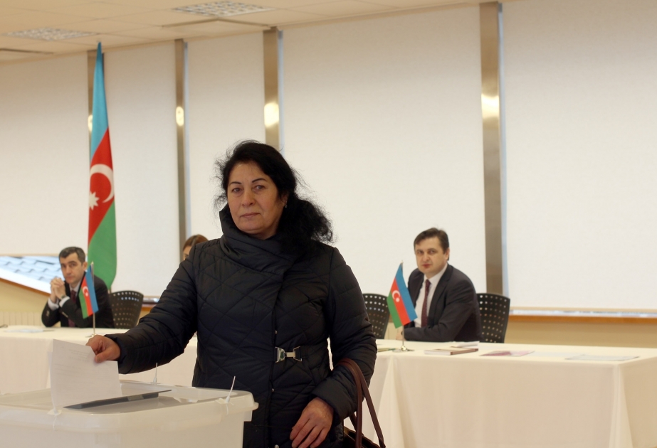 Azərbaycanın Litvadakı səfirliyində prezident seçkiləri mütəşəkkil keçir